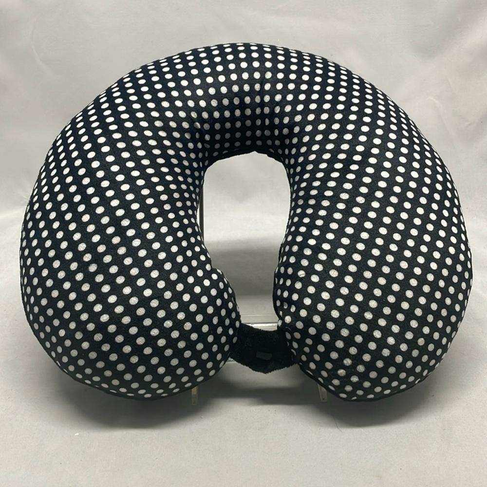 Neck pillow